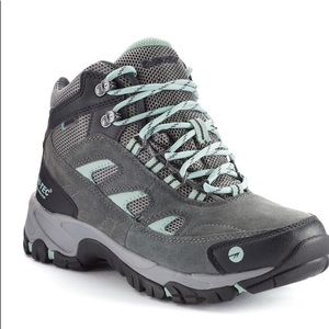 HI-TEC LOGAN MID WATERPROOF WOMEN'S HIKING BOOTS
